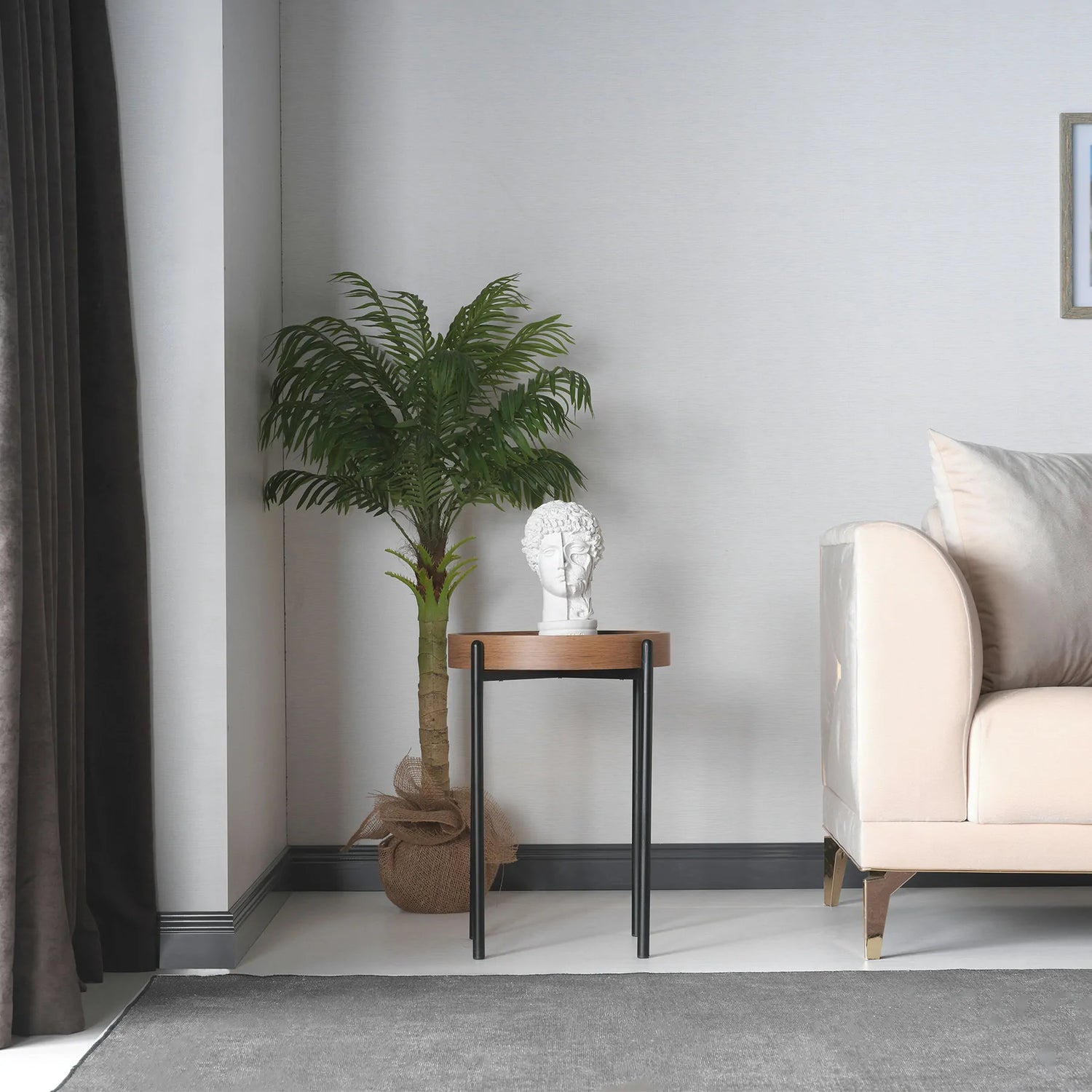 Elips Side Table, By Papella Design